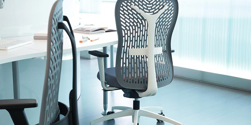 7 Best Ergonomic Office Chairs - (Reviews & Guide 2021)